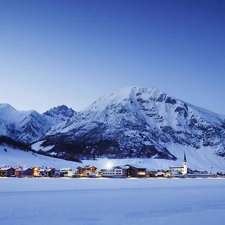 Anna Rododendro Livigno